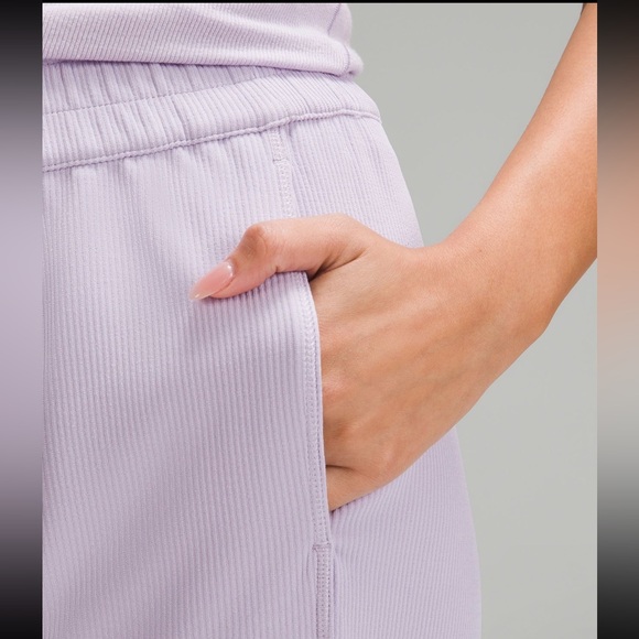 Lululemon Ribbed Softstreme Mid-Rise Pant 32" / Lilac Ether NWT - Picture 5 of 7